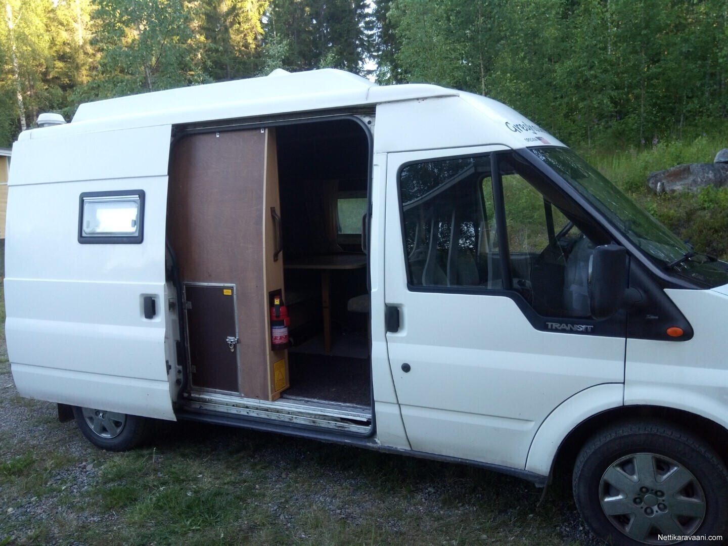 Ford transit carado