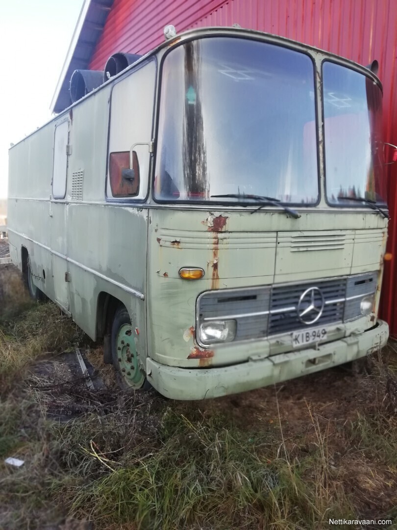 mercedes-benz-810-mercedes-benz-810-4200-1966-matkailuauto