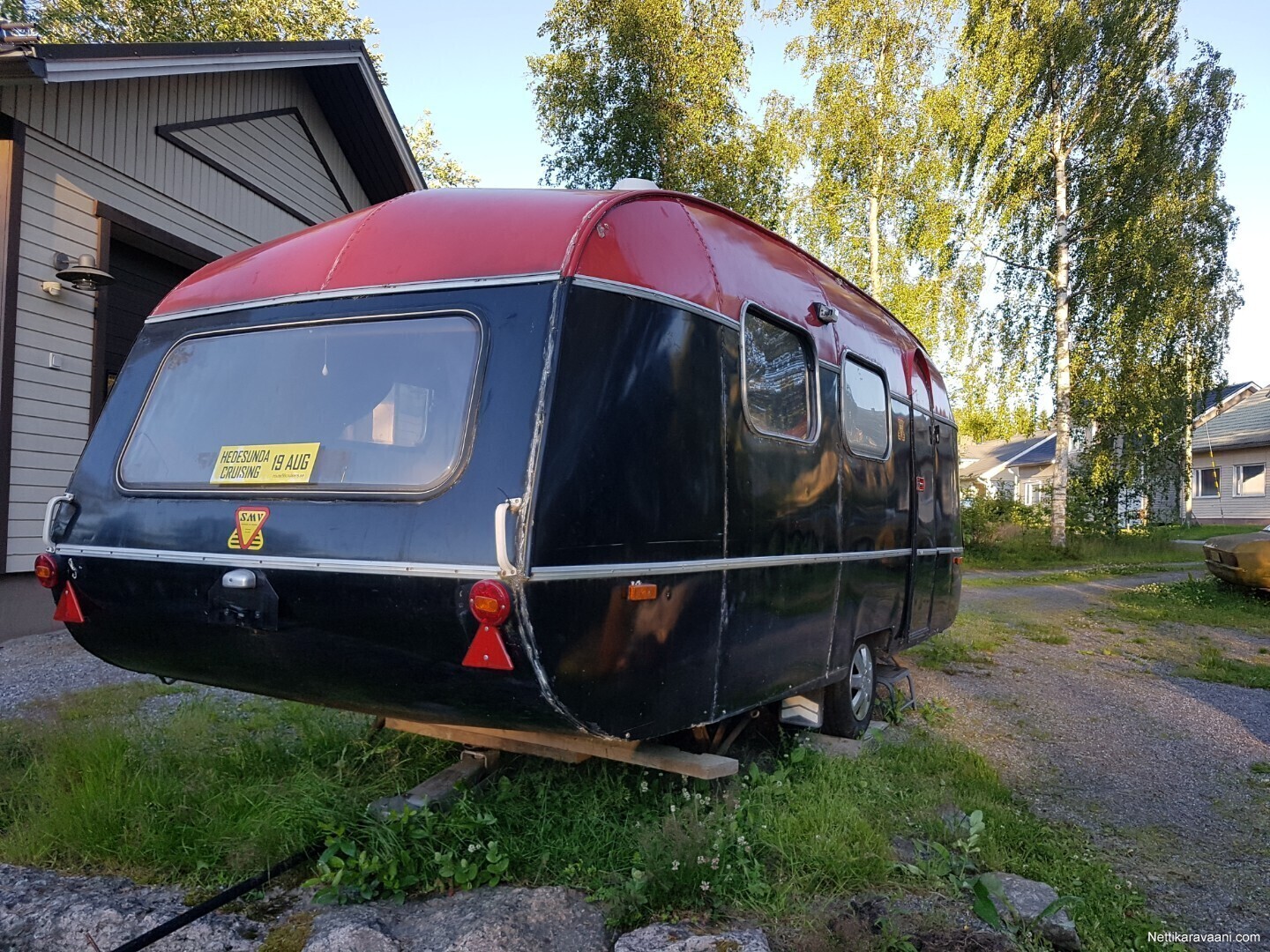 SMV 520 1976 - Matkailuvaunu - Nettikaravaani